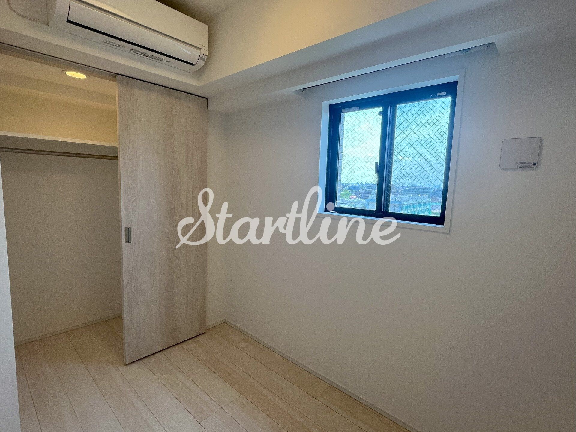 コンフォリア東葛西の物件内観写真