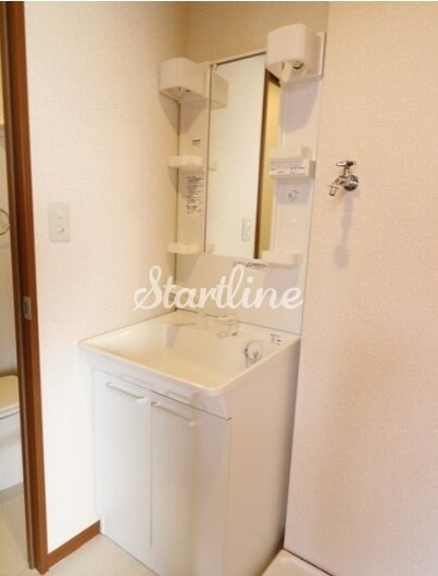 アムール 愛宕館の物件内観写真