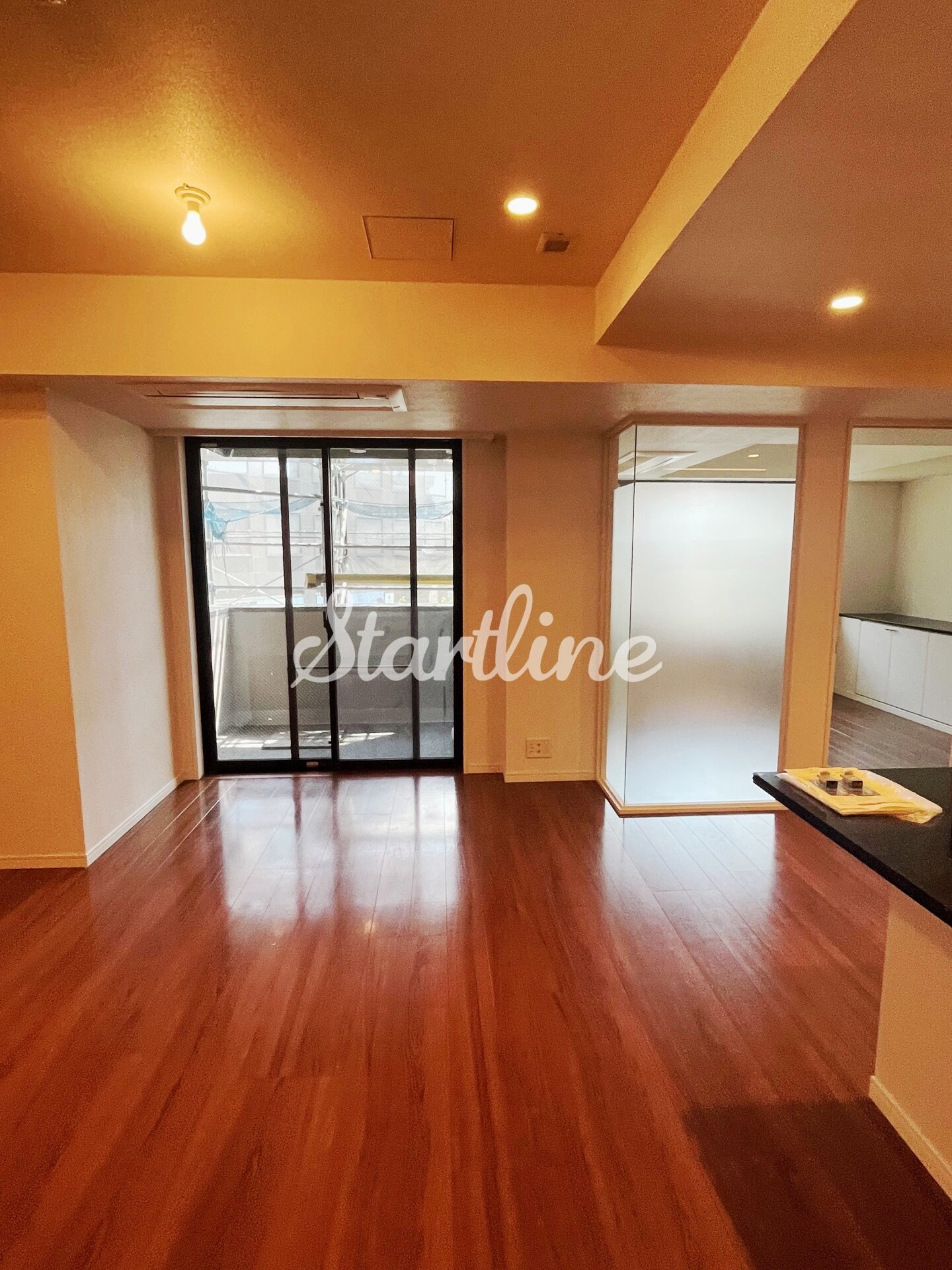 アルティスコート南青山の物件内観写真