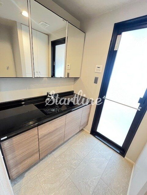 レジディアタワー中目黒の物件内観写真