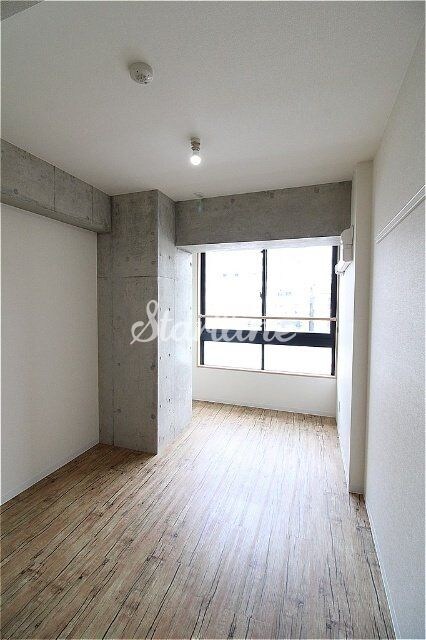 ビーフラッツ(Bee Flats)の物件内観写真