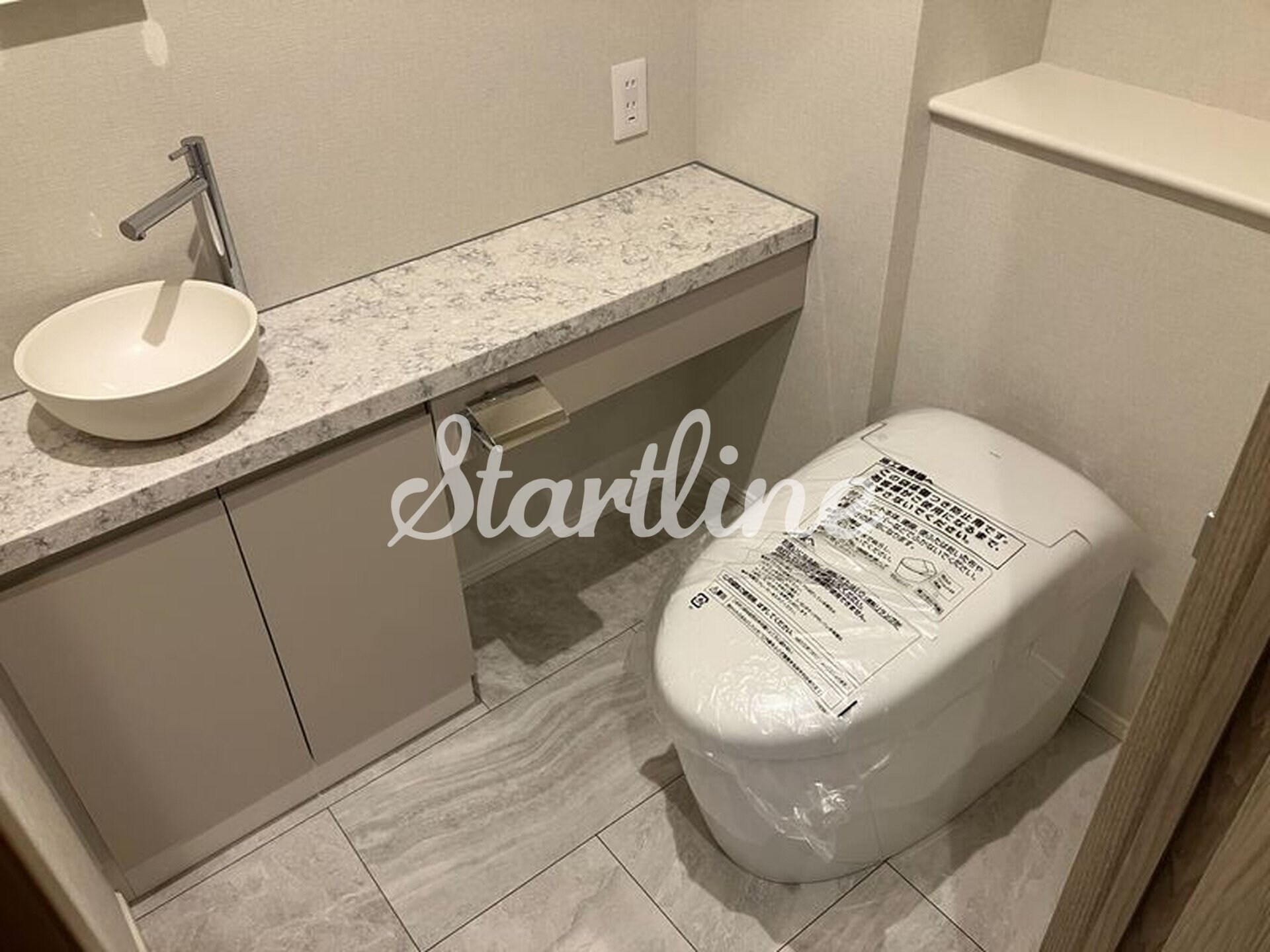 NK青山ホームズの物件内観写真