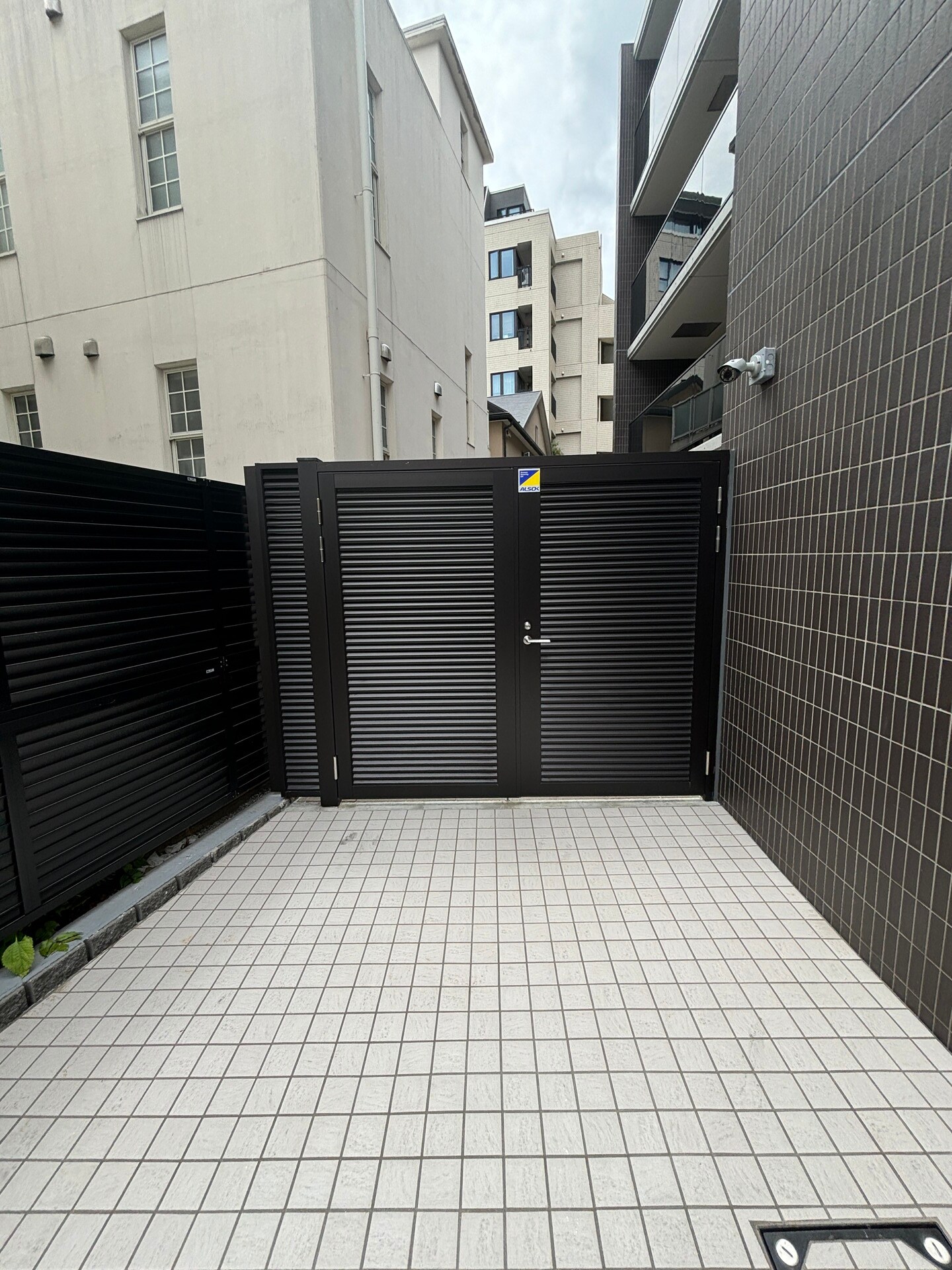 グランパセオ西麻布の物件内観写真