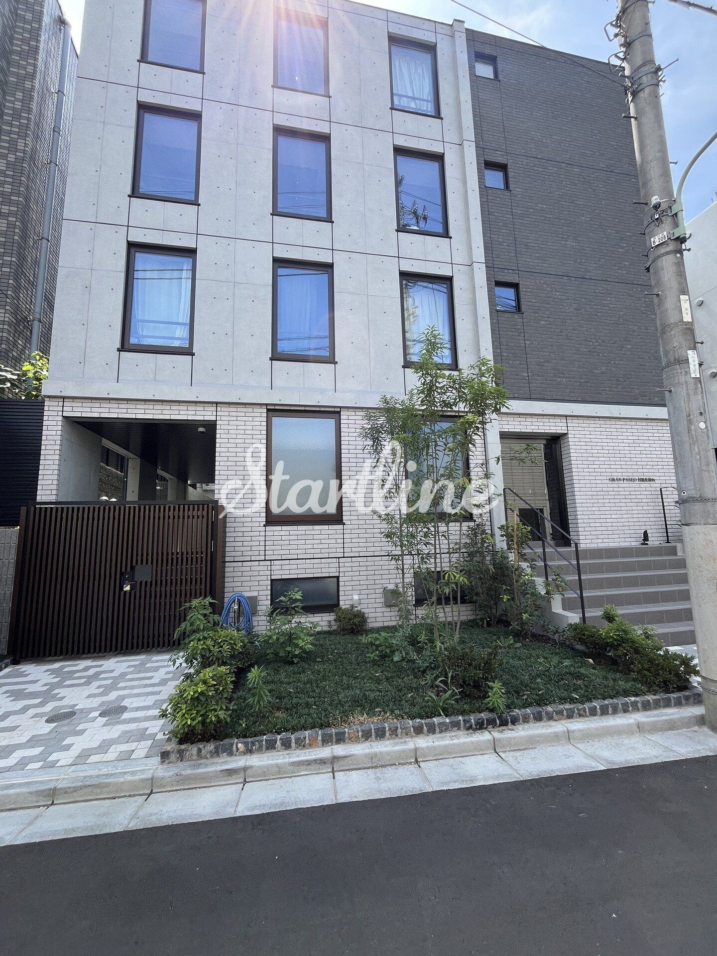 グランパセオ目黒花房山の物件内観写真