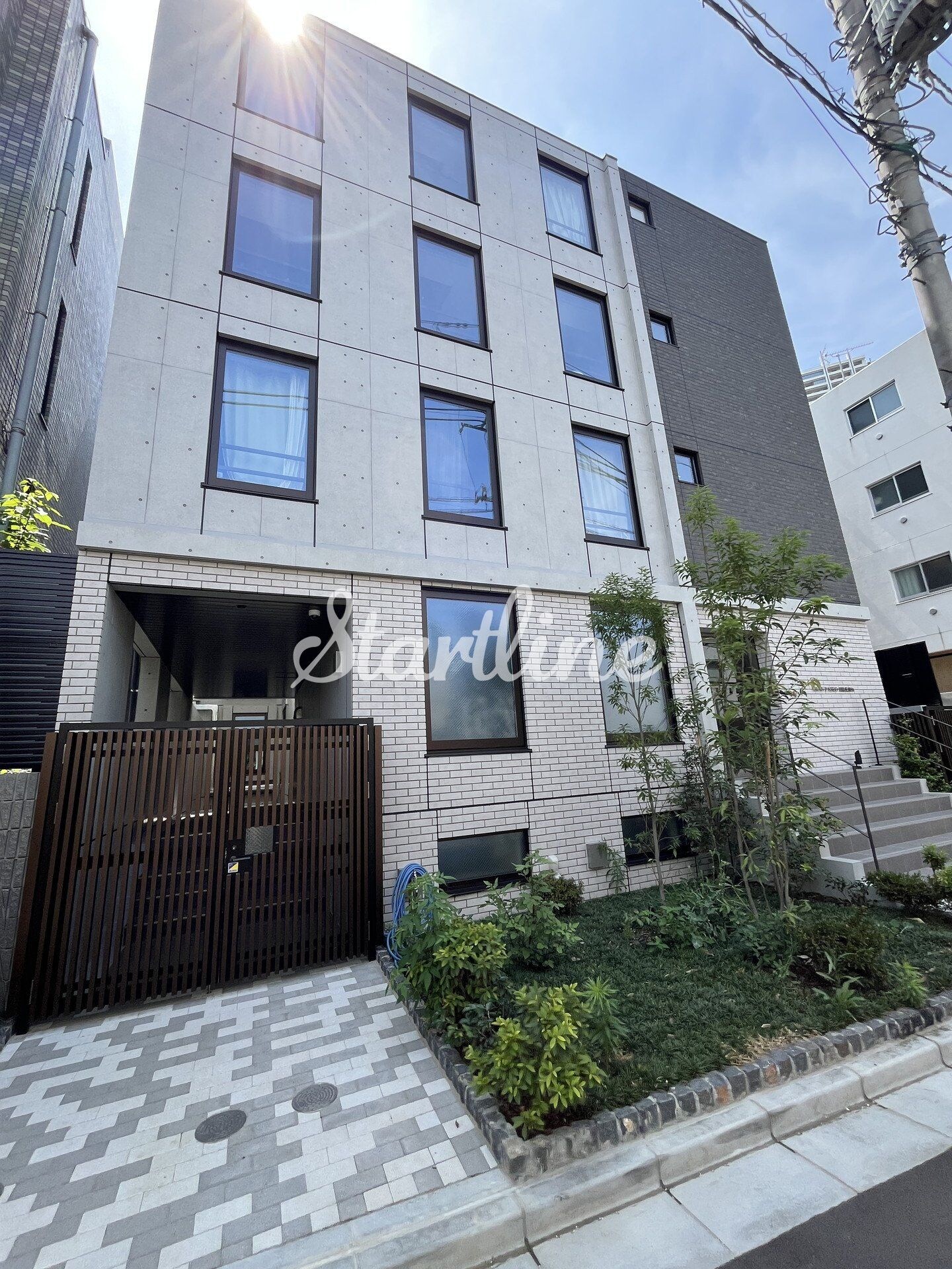 グランパセオ目黒花房山の物件内観写真