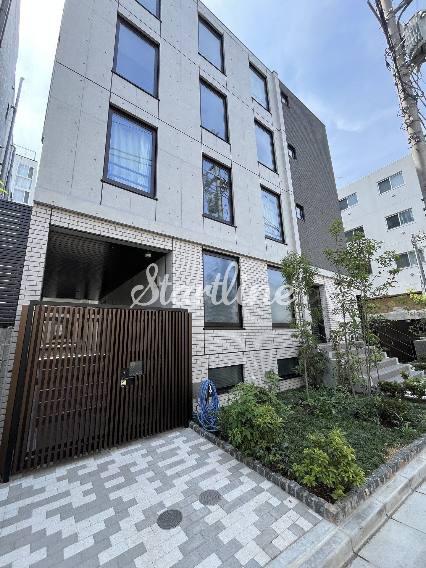 グランパセオ目黒花房山の物件内観写真