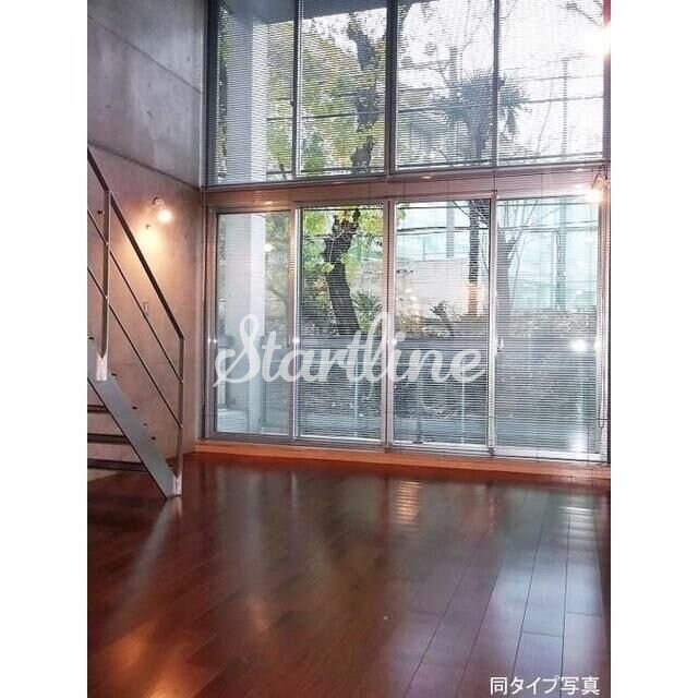 エルスタンザ代官山の物件内観写真