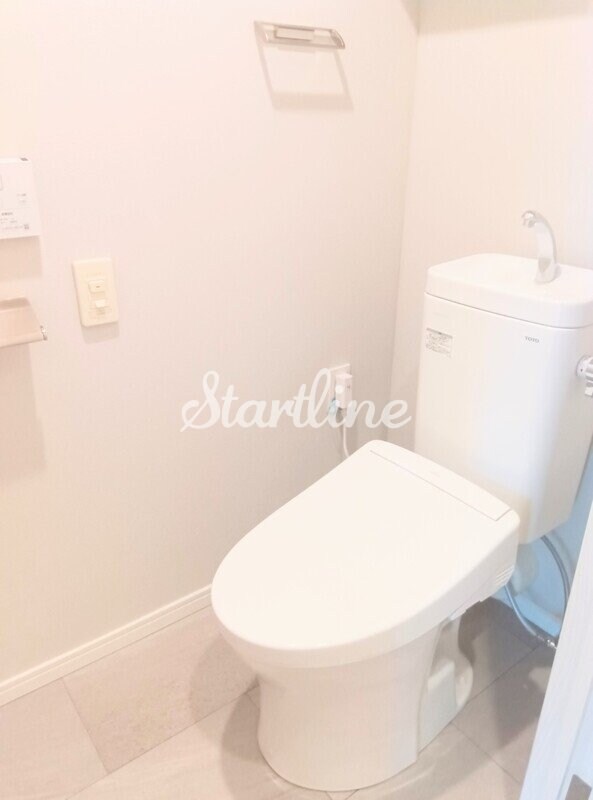 アクティ目黒駅前2号棟の物件内観写真