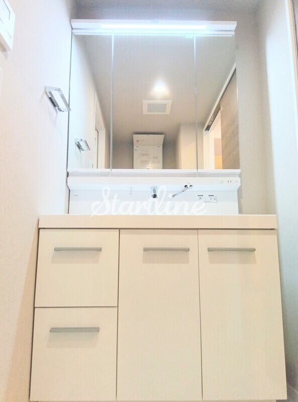 アクティ目黒駅前2号棟の物件内観写真