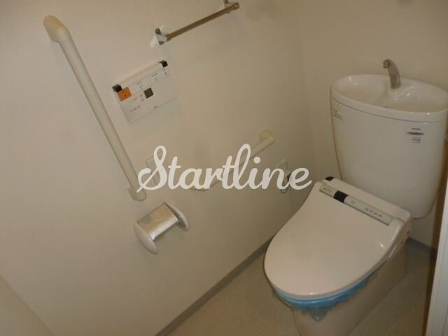 シャレール広尾 2号棟の物件内観写真