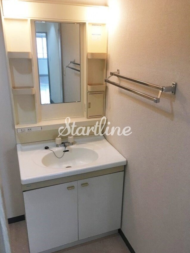 フォレストコートの物件内観写真