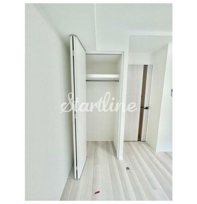 エストゥルース羽田の物件内観写真