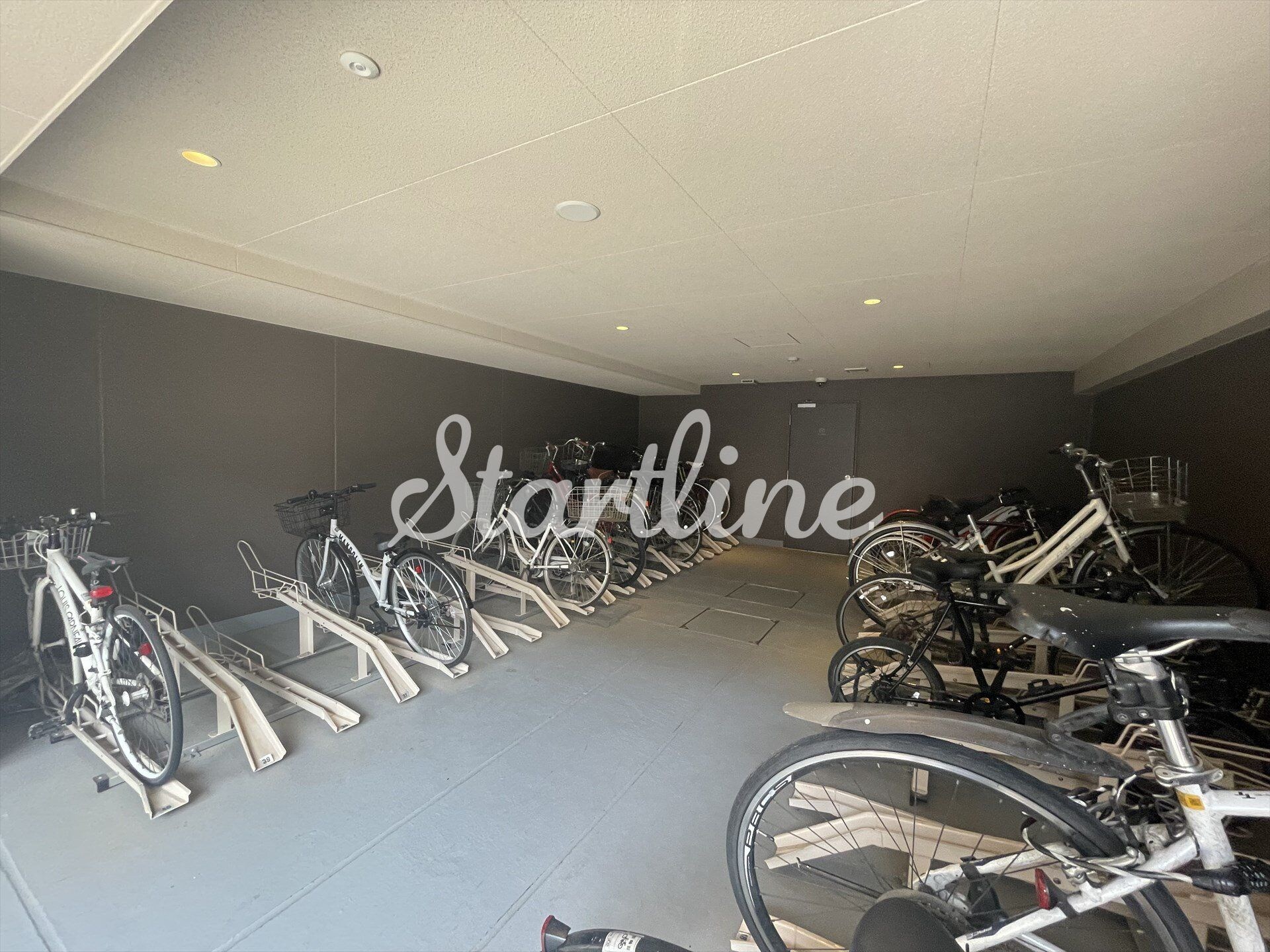 コスモグラシア浅草の物件内観写真