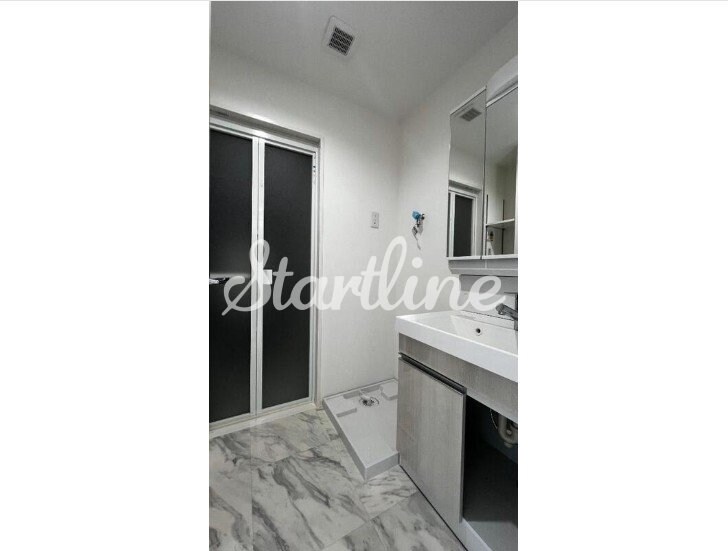 ルミーク根岸(LUMIEC NEGISHI)の物件内観写真