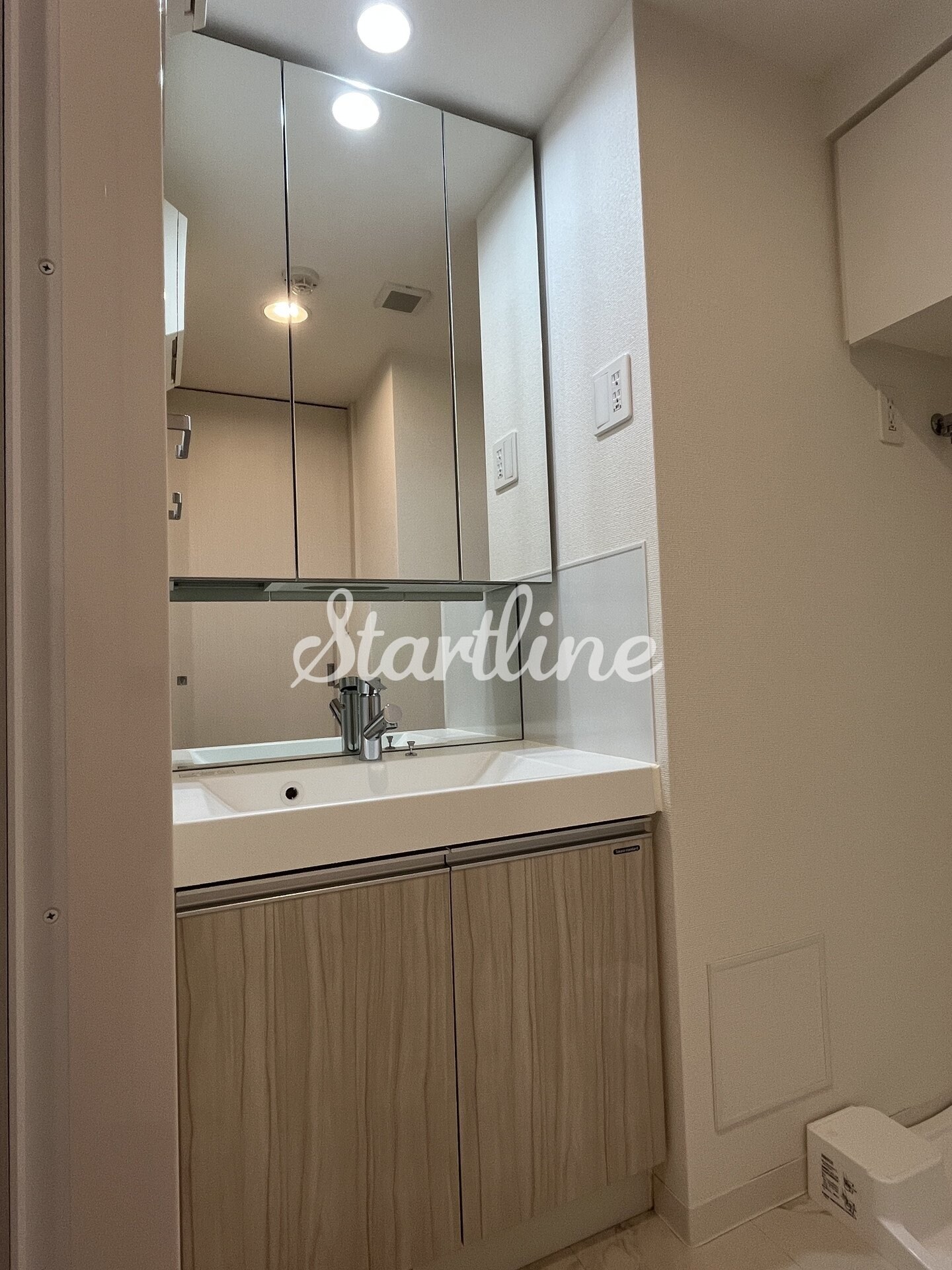 コンフォリア日暮里の物件内観写真