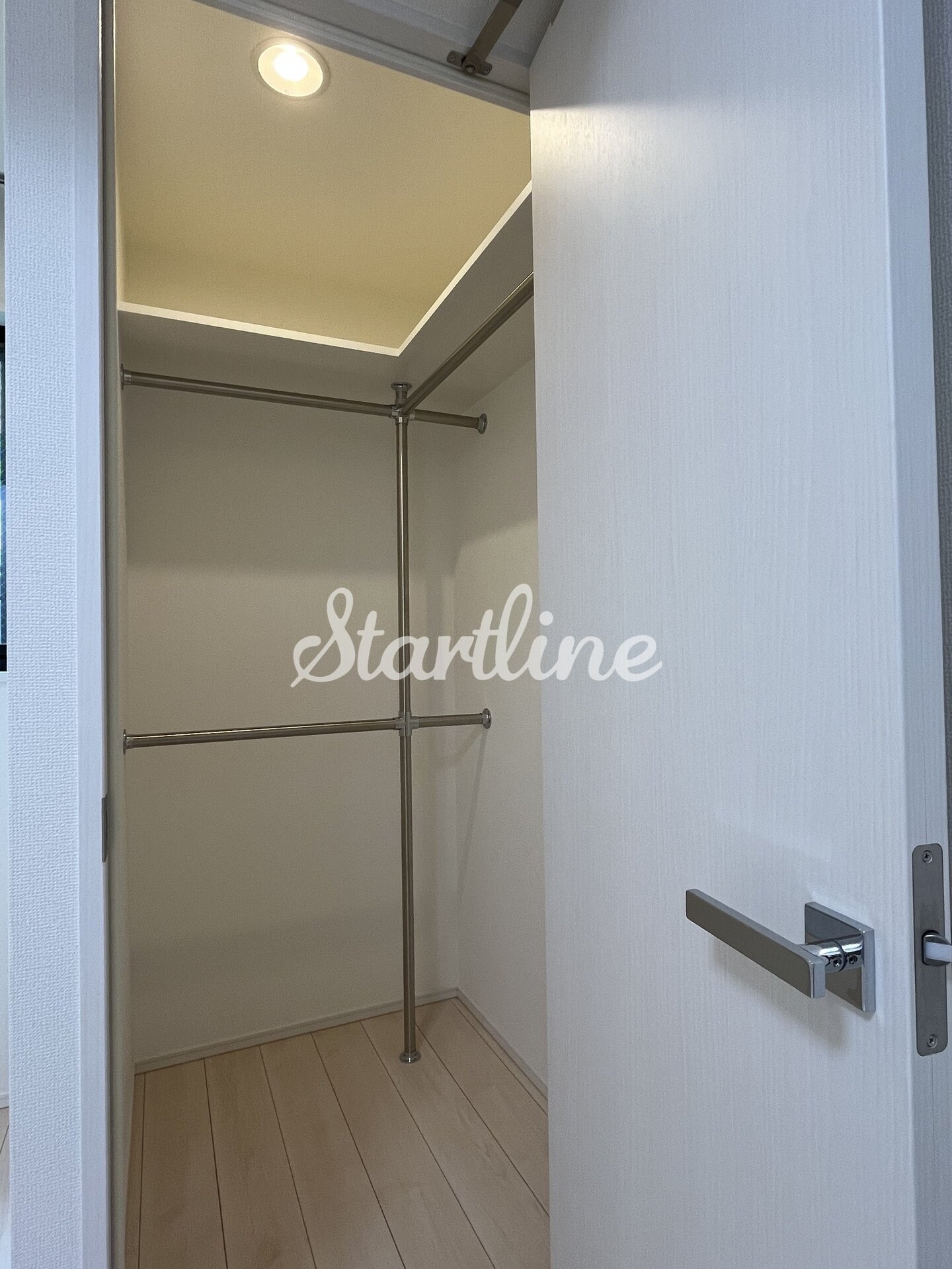 コンフォリア日暮里の物件内観写真