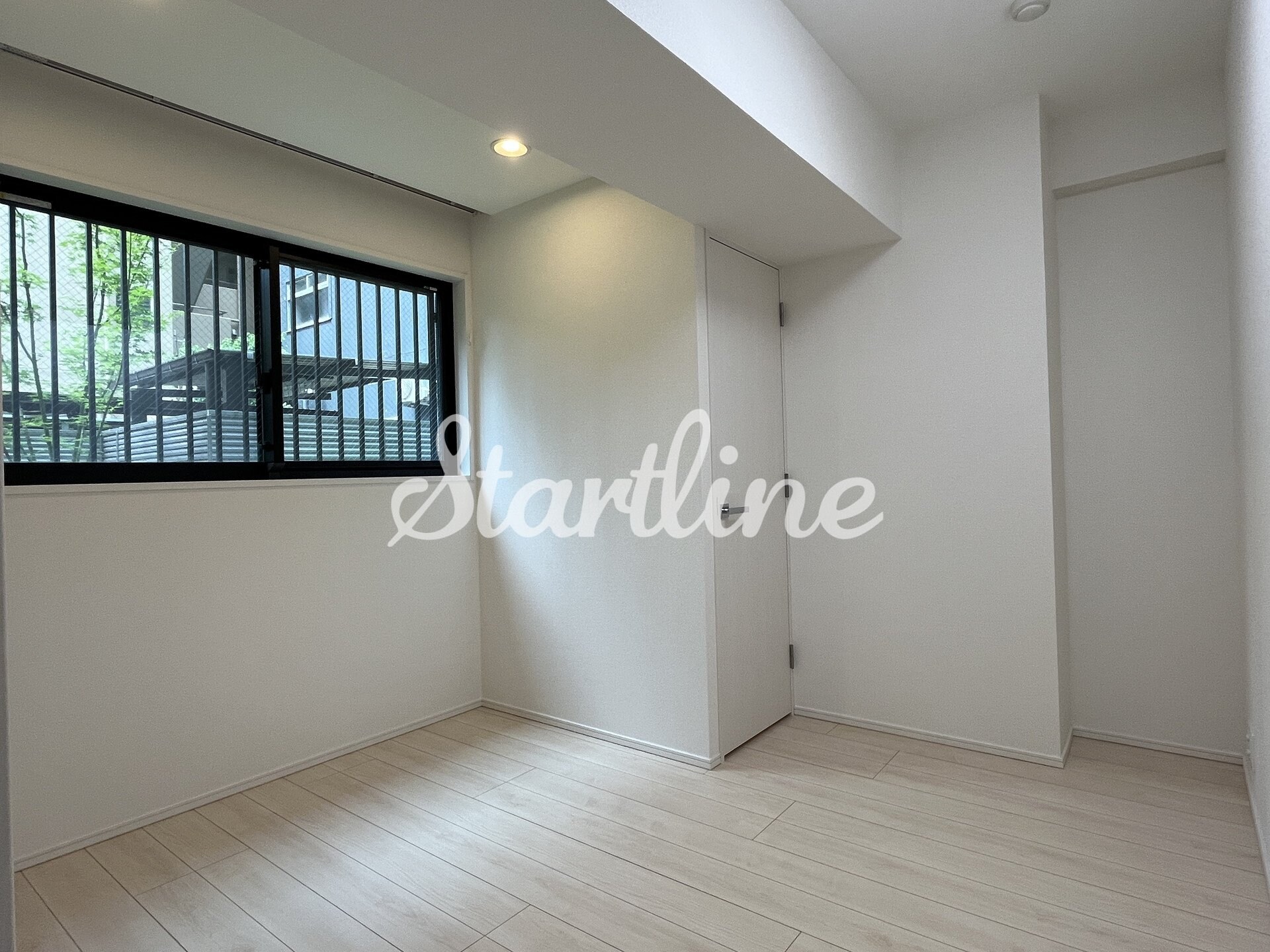 コンフォリア日暮里の物件内観写真