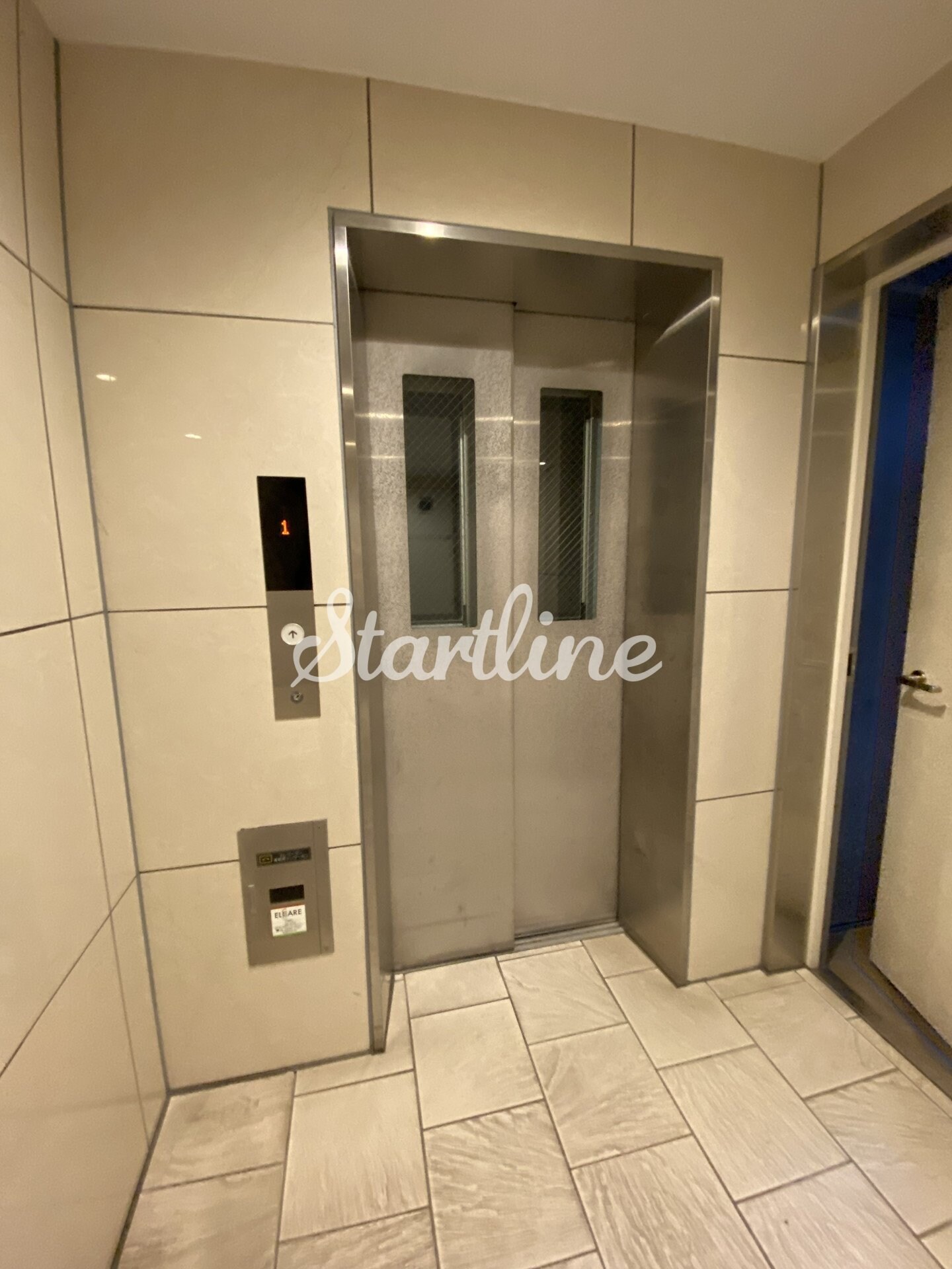 コスモグランス東日暮里の物件内観写真