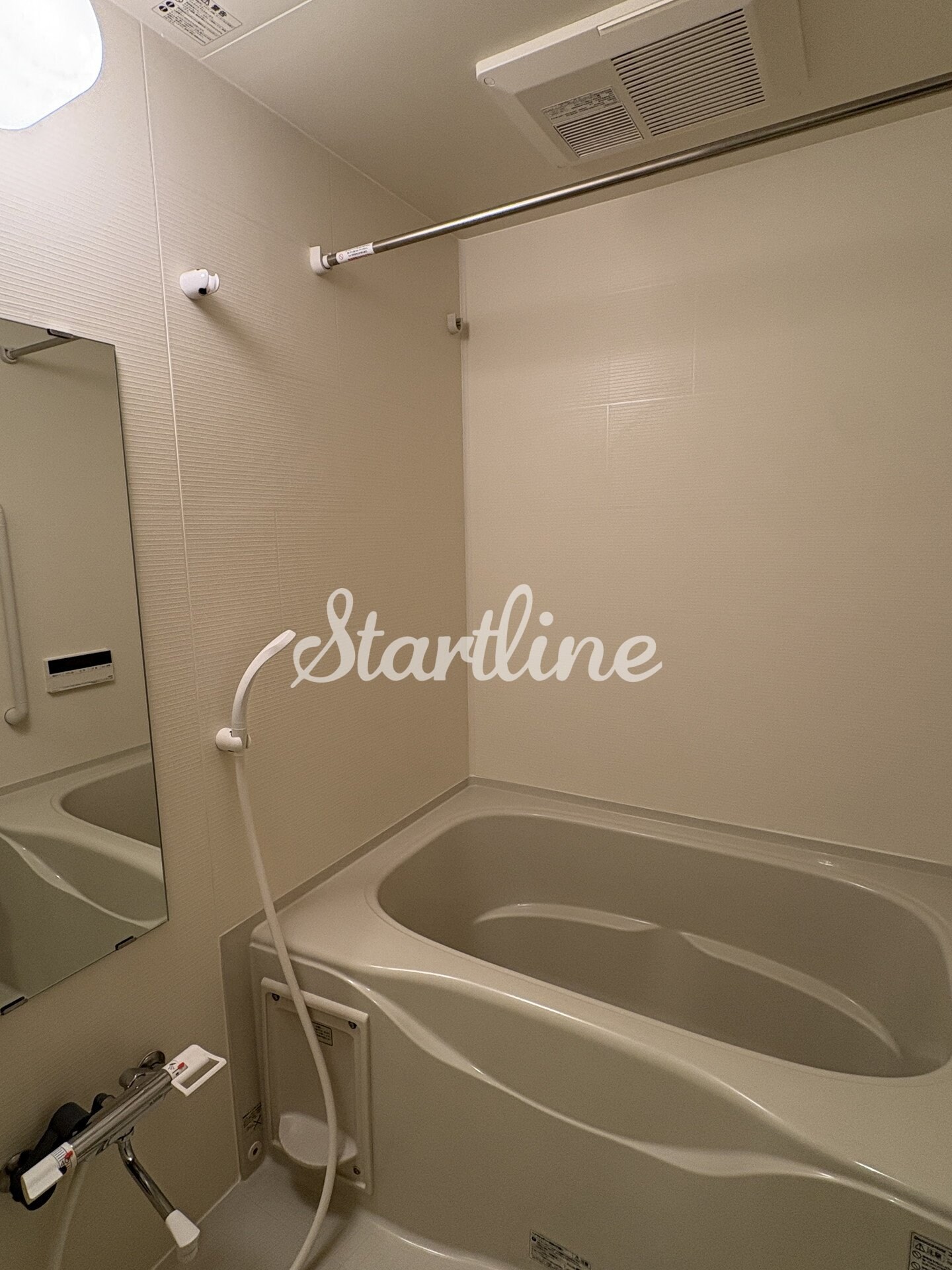 コスモグランス東日暮里の物件内観写真