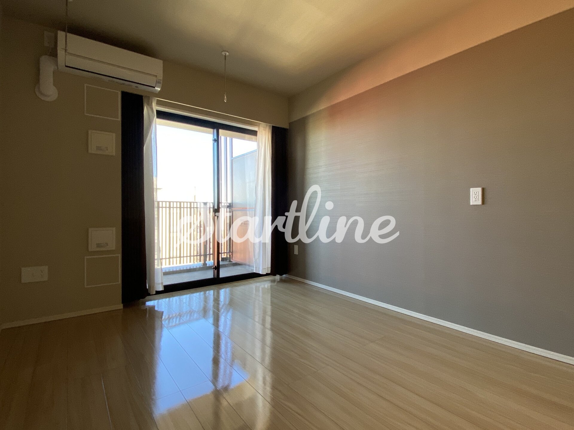 ライオンズ東京三ノ輪ミレス の物件内観写真