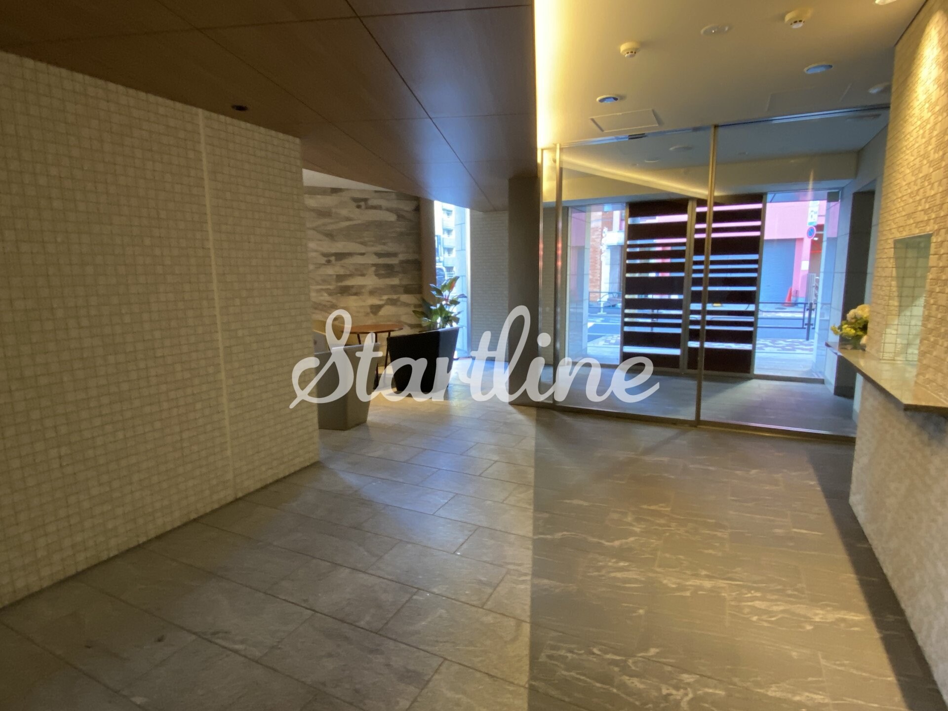 ライオンズ東京三ノ輪ミレス の物件内観写真