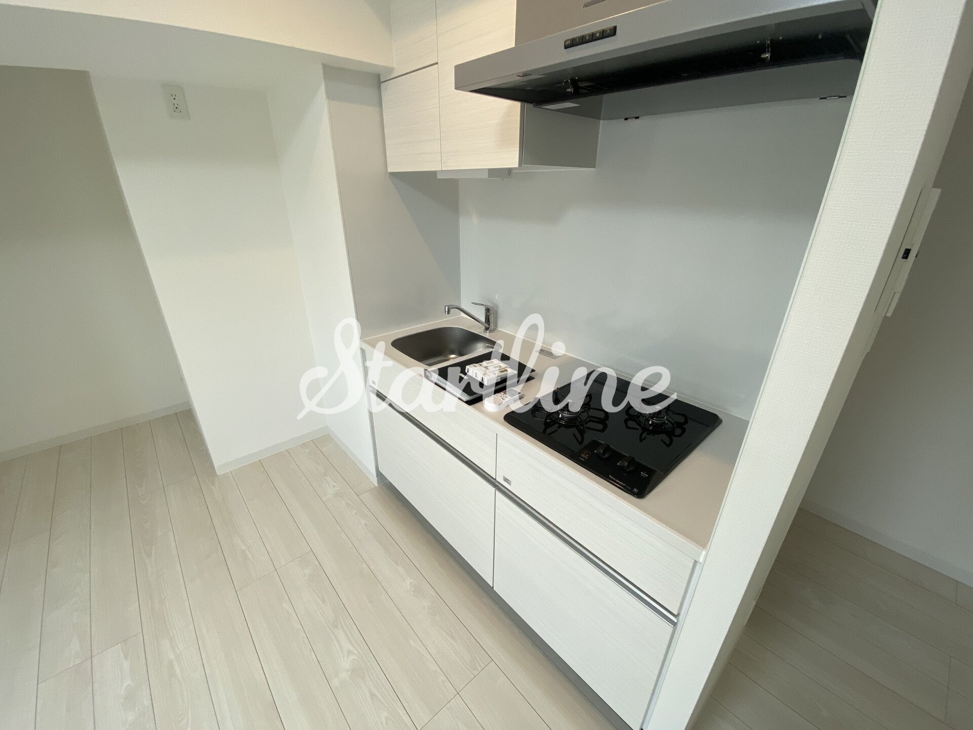 グランカーサ上野松が谷の物件内観写真