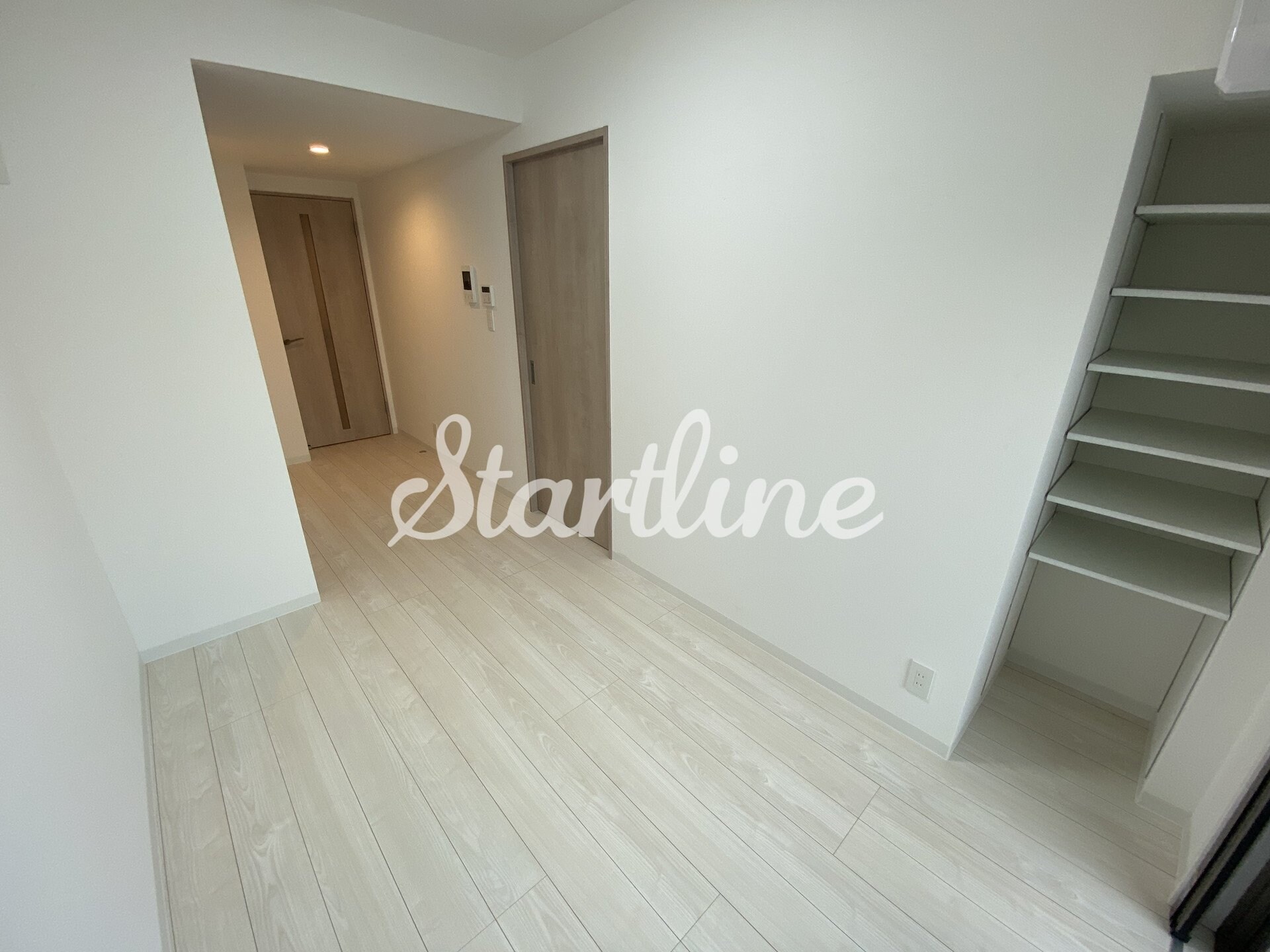 グランカーサ上野松が谷の物件内観写真