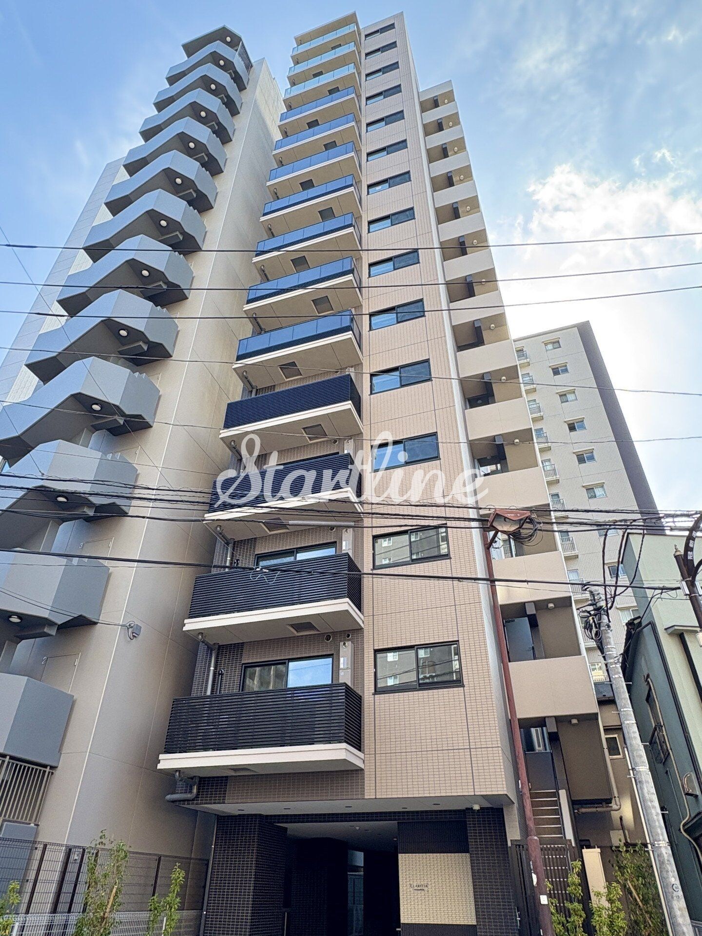 クラリティア西日暮里の物件外観写真