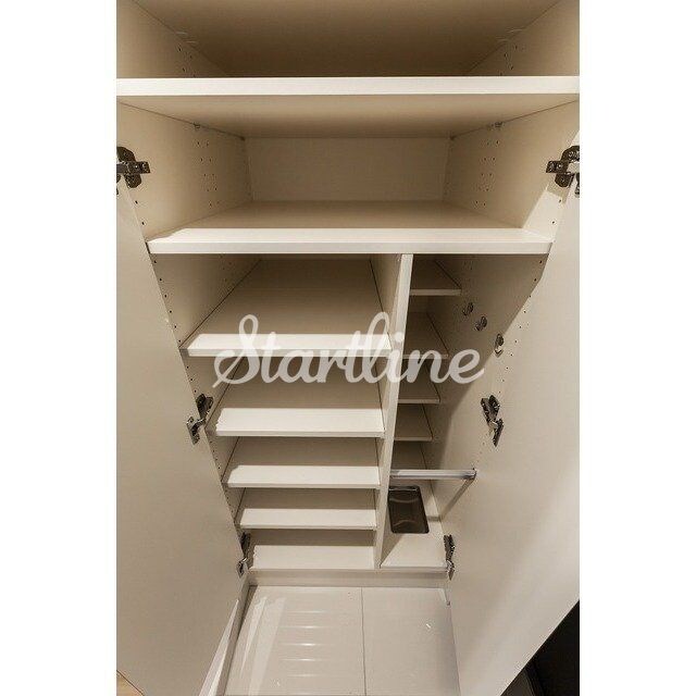 コンフォリア・リヴ根岸二丁目の物件内観写真