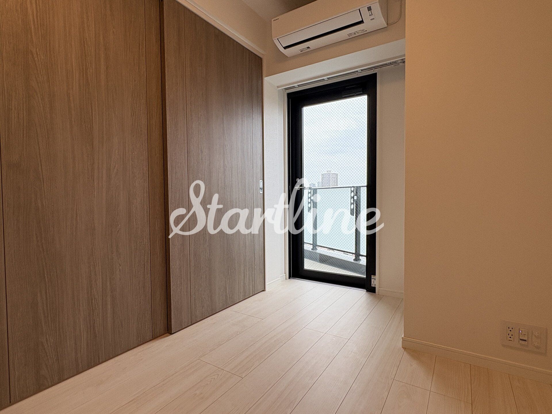 アジールコート町屋の物件内観写真