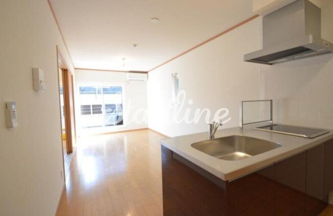 フォレストメゾン三河島の物件内観写真