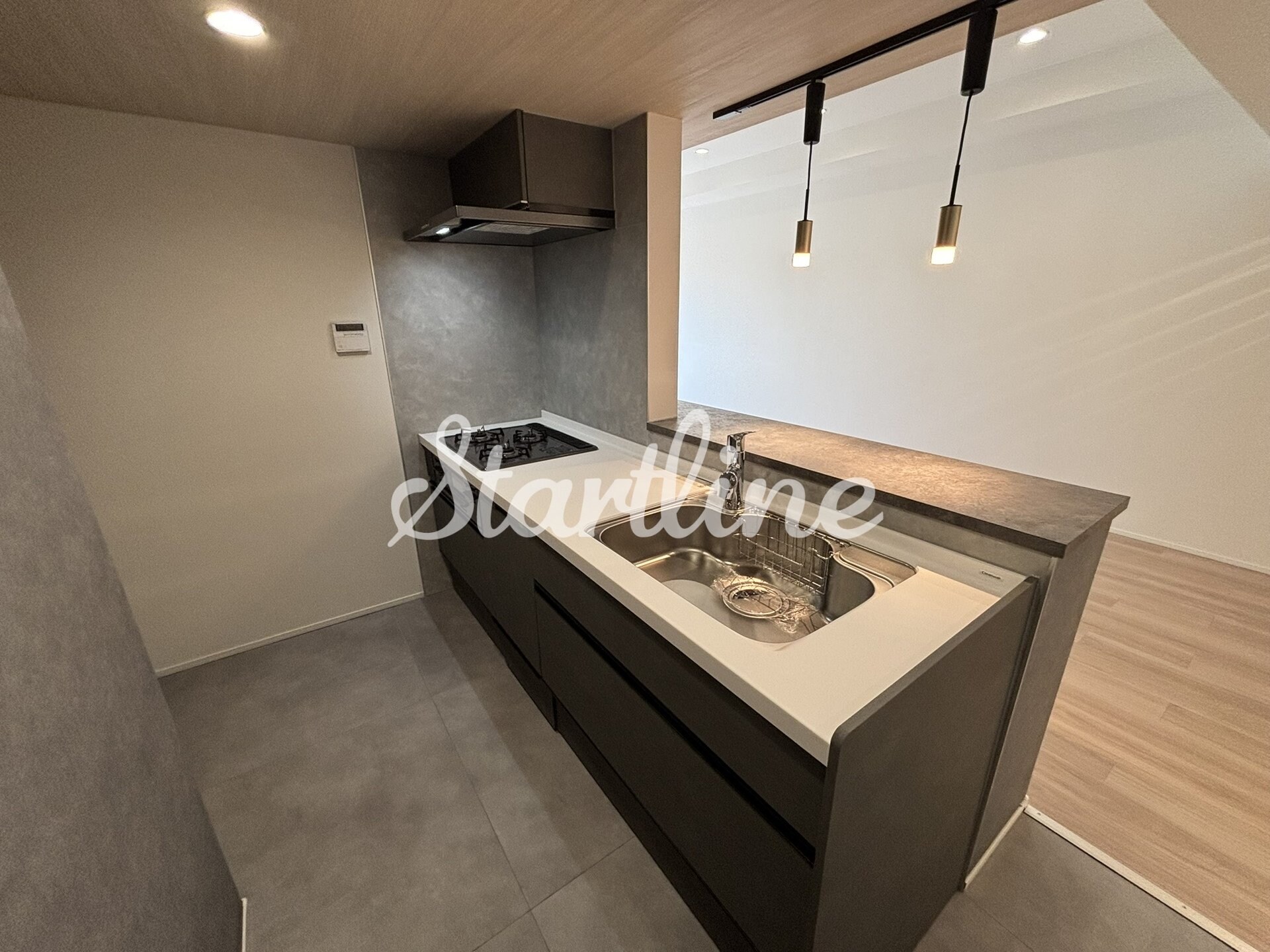 オーパスホームズ白山の物件内観写真