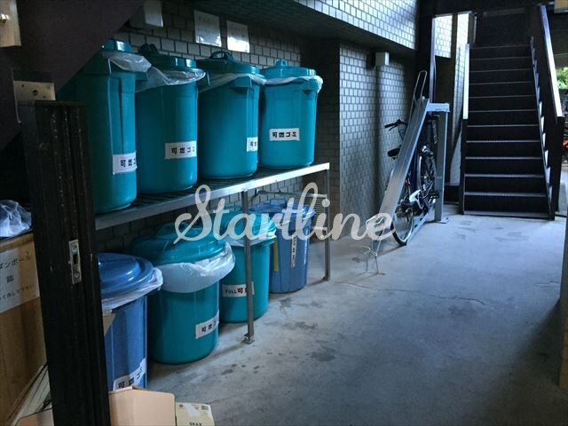 ロイヤルグリーン本郷の物件内観写真