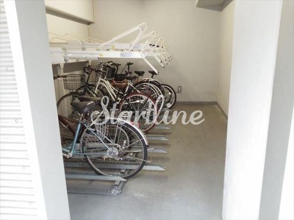 ブライズ神田岩本町の物件内観写真