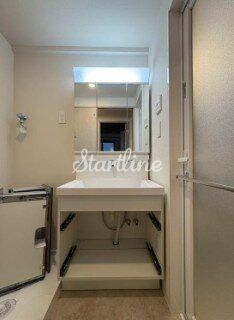 ROOTs Shinjuku Wakamatsuchoの物件内観写真