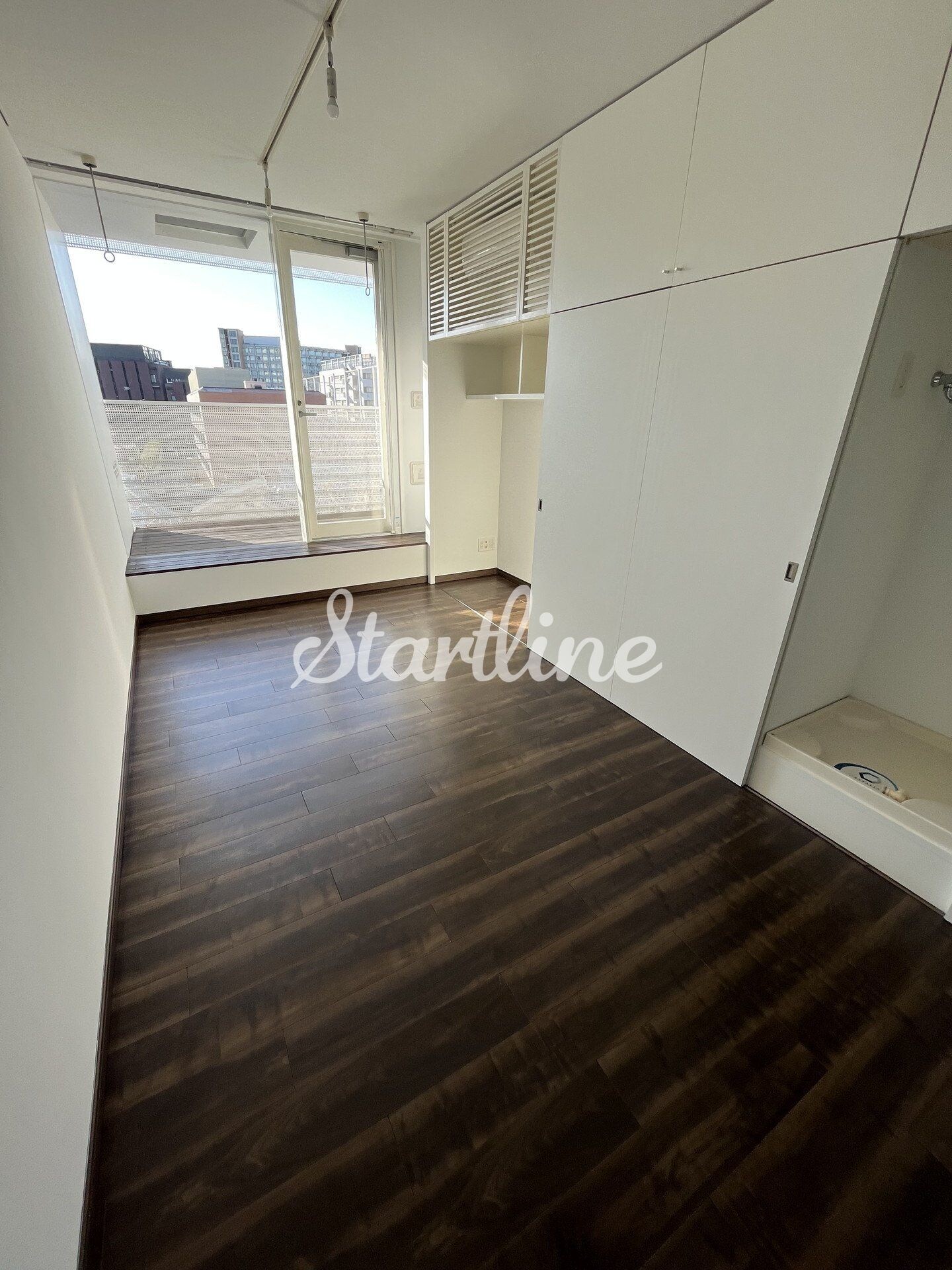 カスタリア市ヶ谷の物件内観写真