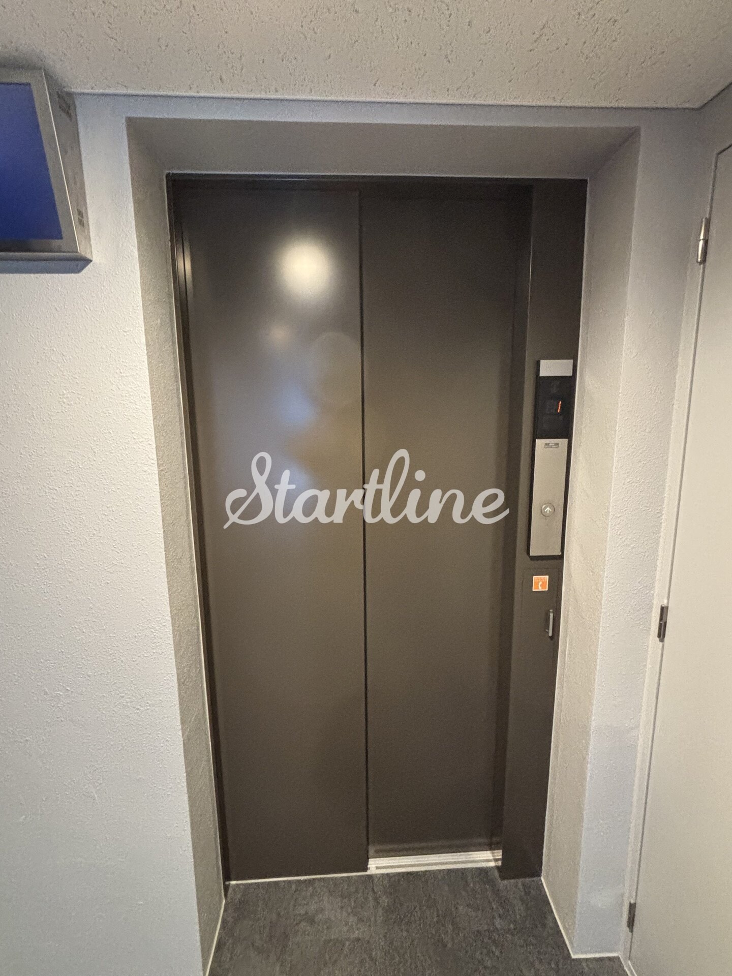 グローリオシェルト四谷坂町の物件内観写真