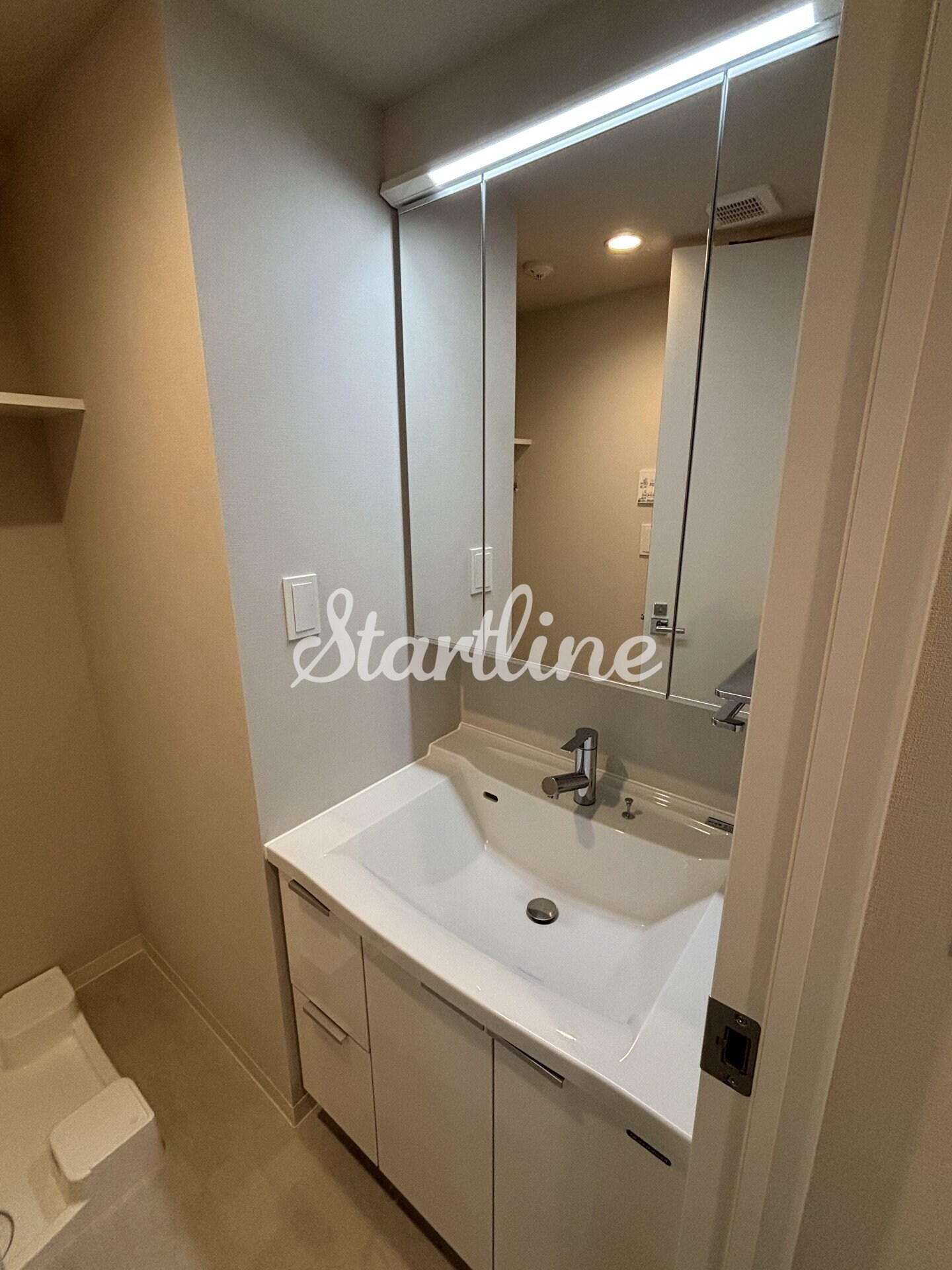 ラペルラ四谷(La Perla Yotsuya)の物件内観写真