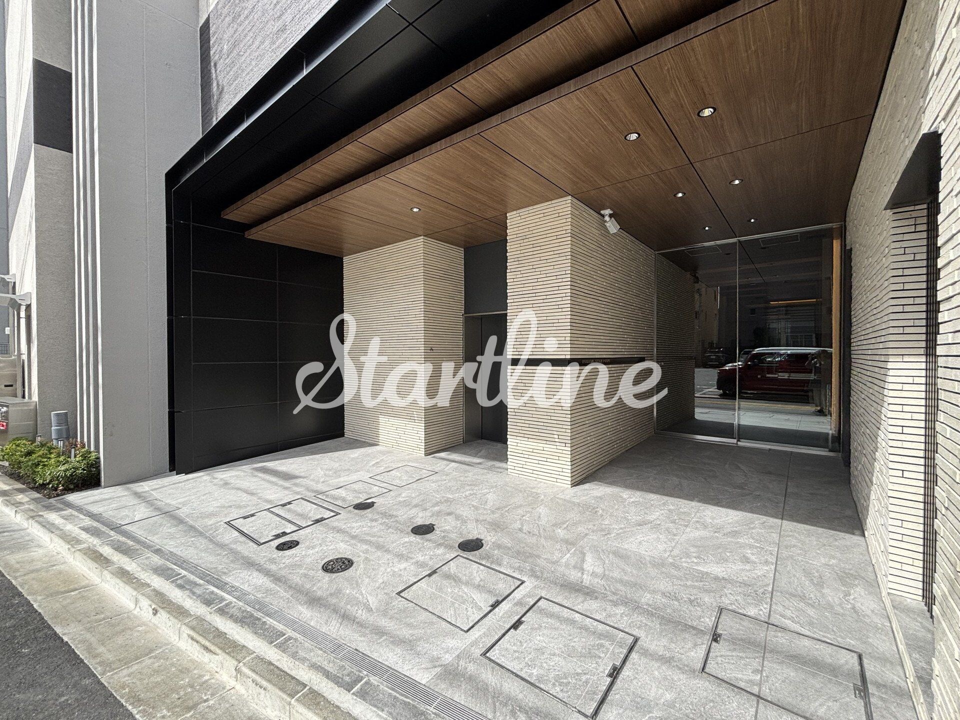 プラウドフラット四谷三丁目の物件外観写真