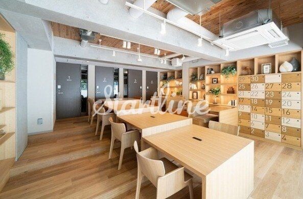 コンフォリア東新宿の物件内観写真