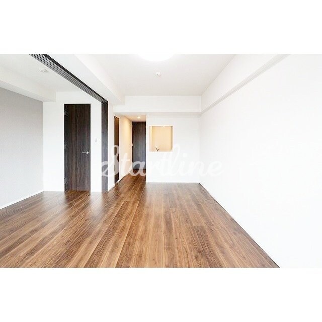 市谷台町坂フロントの物件内観写真