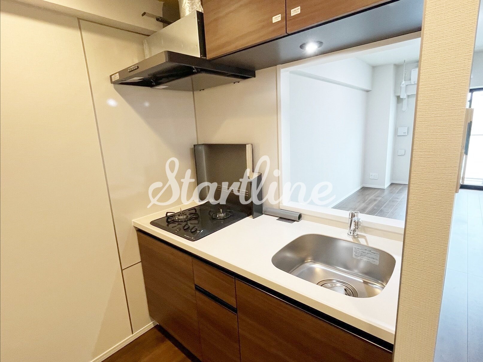 市谷台町坂フロントの物件内観写真