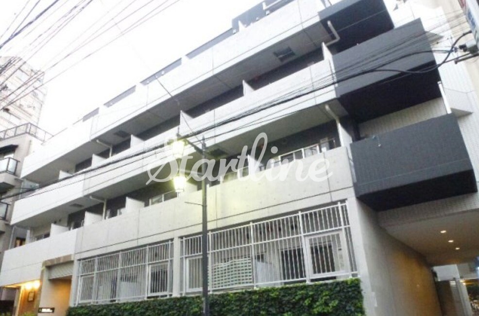 ステージファースト東新宿の物件外観写真