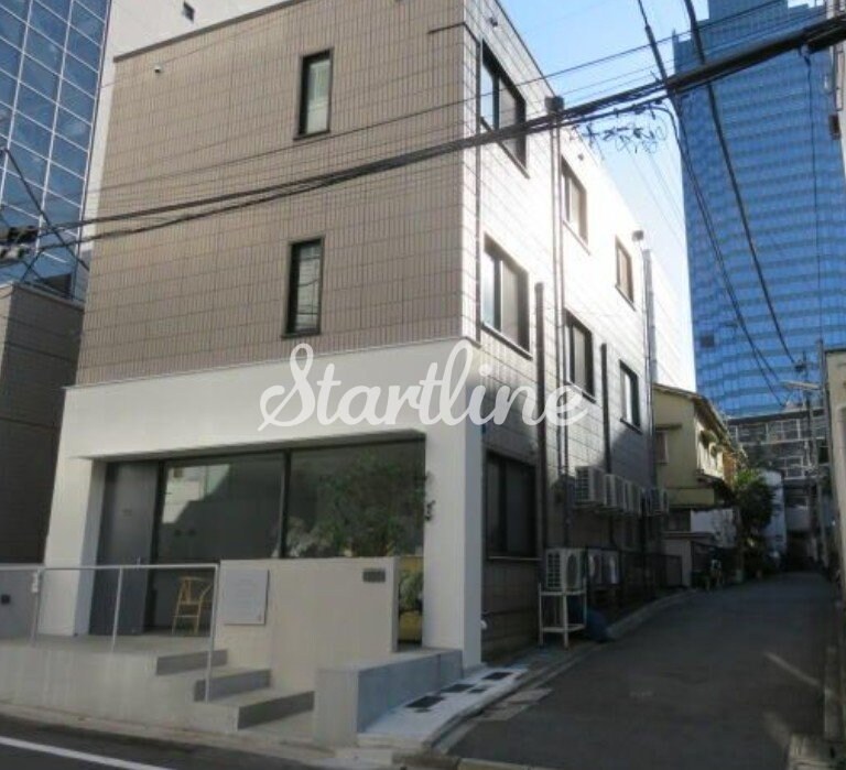 ピュア四谷の物件外観写真