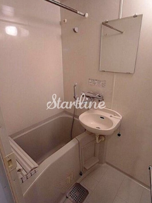 パレステュディオ新宿御苑駅前の物件内観写真