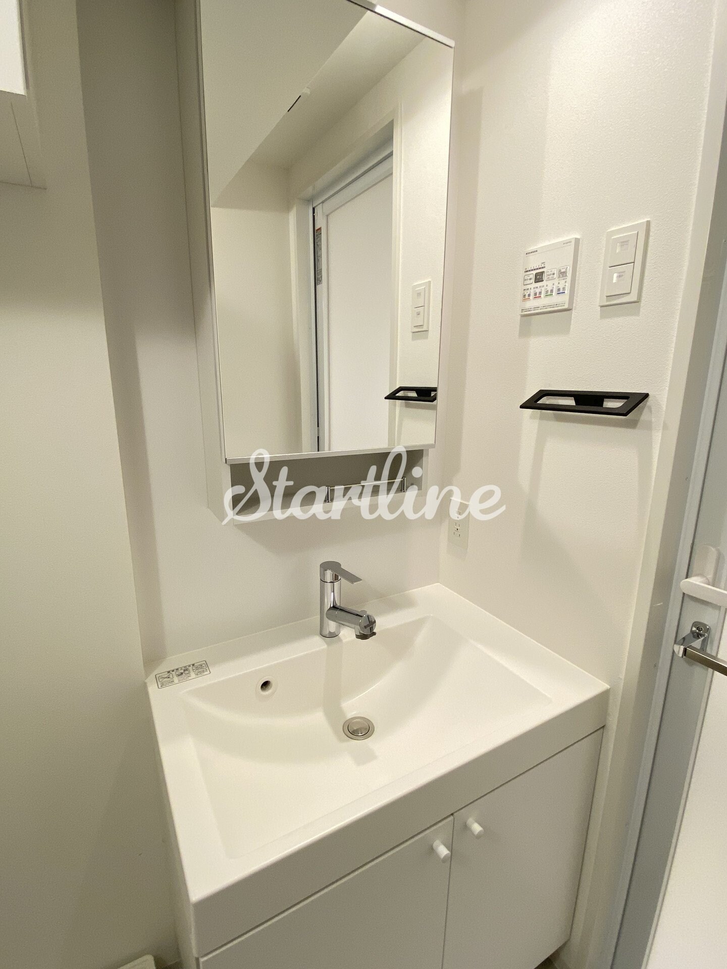 ズーム信濃町の物件内観写真