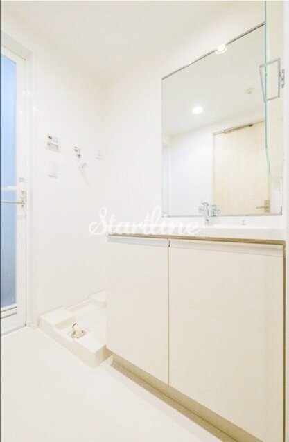 エスティメゾン東新宿の物件内観写真