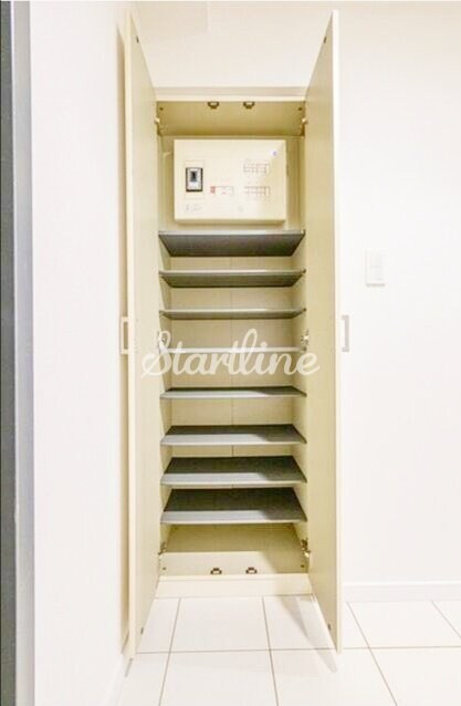 エスティメゾン東新宿の物件内観写真