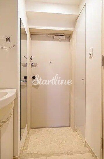 ガーラプレイス新宿御苑の物件内観写真