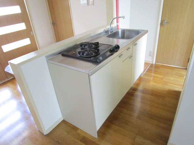 サンシャイン磯部の物件内観写真